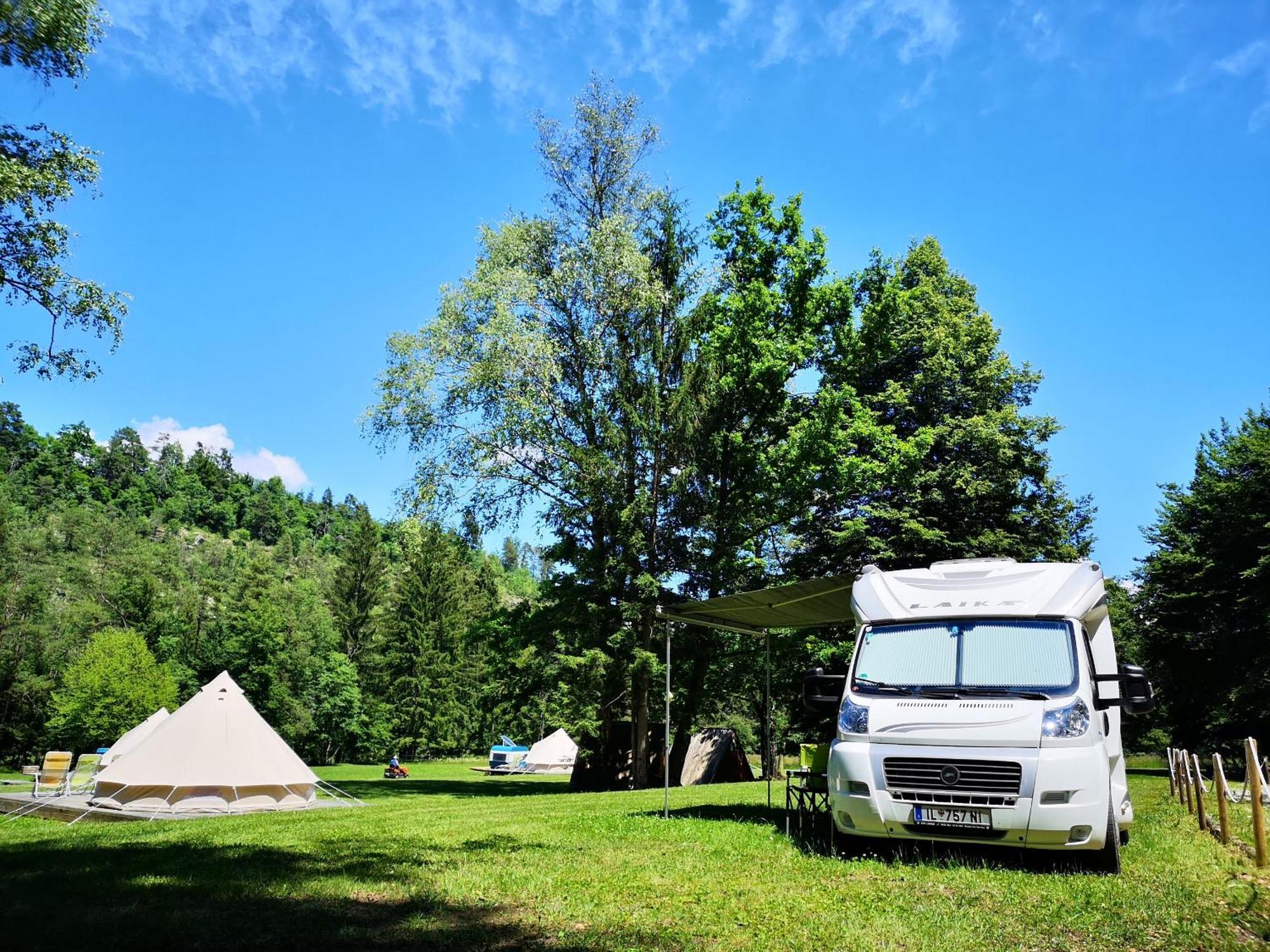 Eco River Camp - Pitches Radovljica Exteriér fotografie